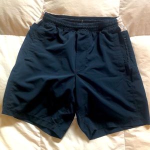Like-new Birddogs size large shorts!